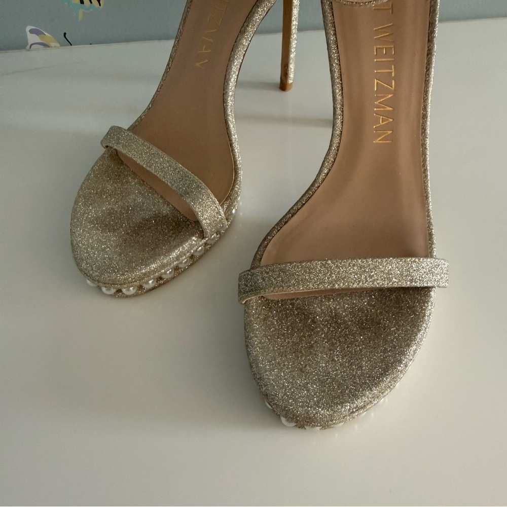 Stuart Weitzman Gold Glitter Pearl Platform Sandals - Picture 2 of 12